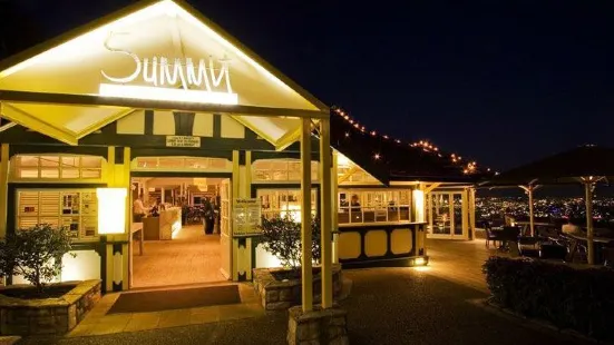 Summit Restaurant & Bar