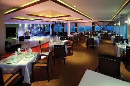 The Summit Cafe | Mount Coot-Tha