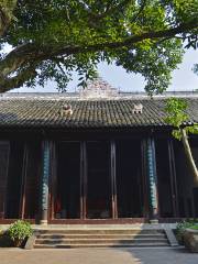 Mingliang Palace