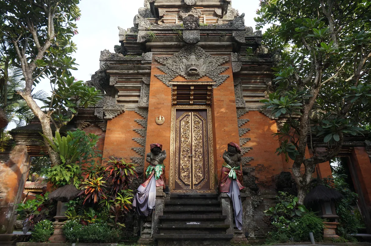 2_Ubud Palace
