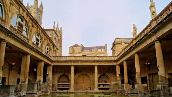 Stonehenge and Bath 1-day tour from London, UK