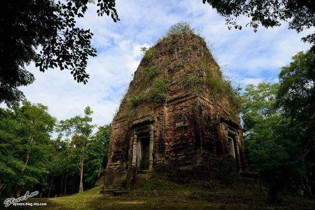 三波坡雷古寺