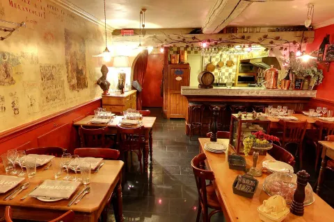 Cafe des Federations