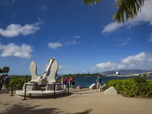 Pearl Harbor Day Tour with Transfer
