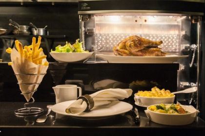 Le Coq & Fils - The Poultry House