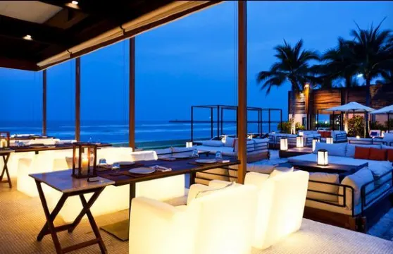 Oceanside Beach Club & Restaurant