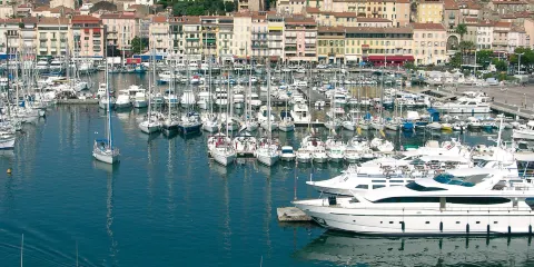 昂蒂布老城+戛納一日遊【包車專線I中英司導I行程調整】