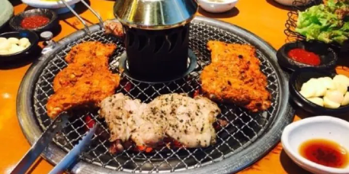 Sambat Sutbul Dakgalbi