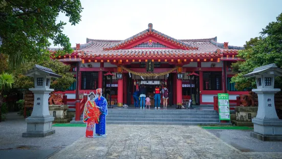 Naminoue Shrine