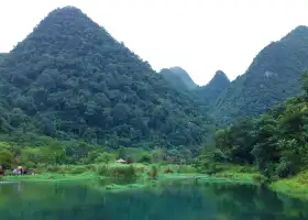 Пейзаж Сяо-Кунг Ван-Бу