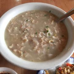 四方街食店 User Photo