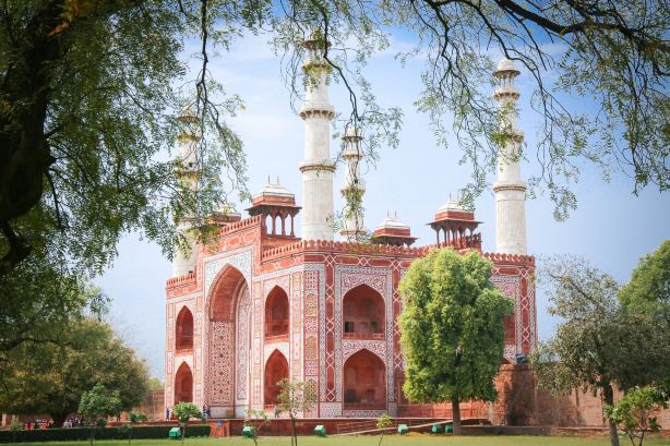 Akbar's tomb