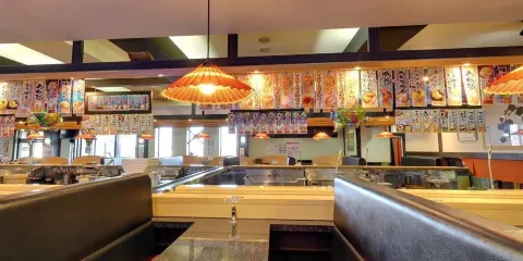 Conveyor Belt Sushi Hagoromotei Satsunai