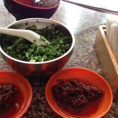 鲁朗石锅城·松茸天麻石锅鸡 User Photo