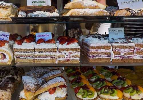 Monarch Cake Shop