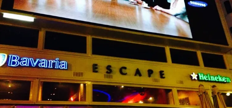 Escape Caffe & Lounge