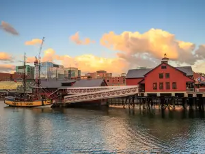 Boston Tea Party Ships & Museum