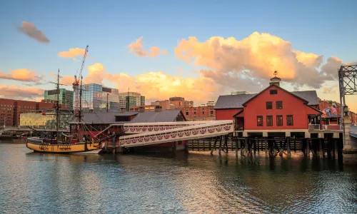 Boston Tea Party Ships & Museum
