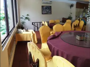 Golden Sand Restaurant