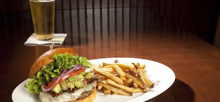 Stanford's Restaurant and Bar