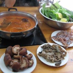 苗伯妈酸汤火锅 User Photo