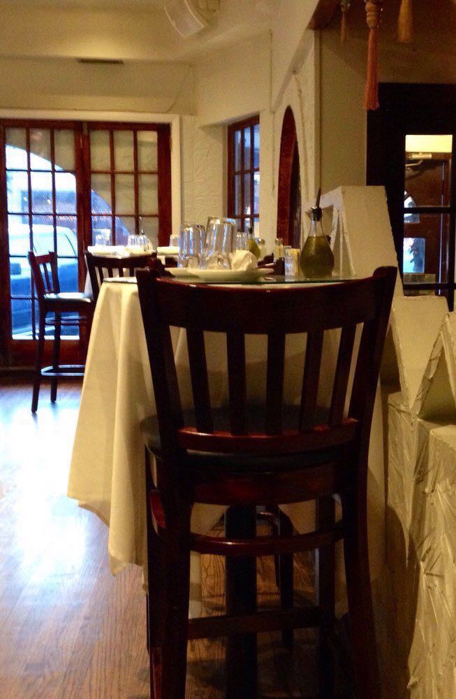 Barba Yianni Grecian Taverna