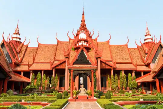 Hotels near National Museum of Cambodia