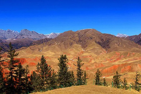 Zhuoer Mountain Scenic Area