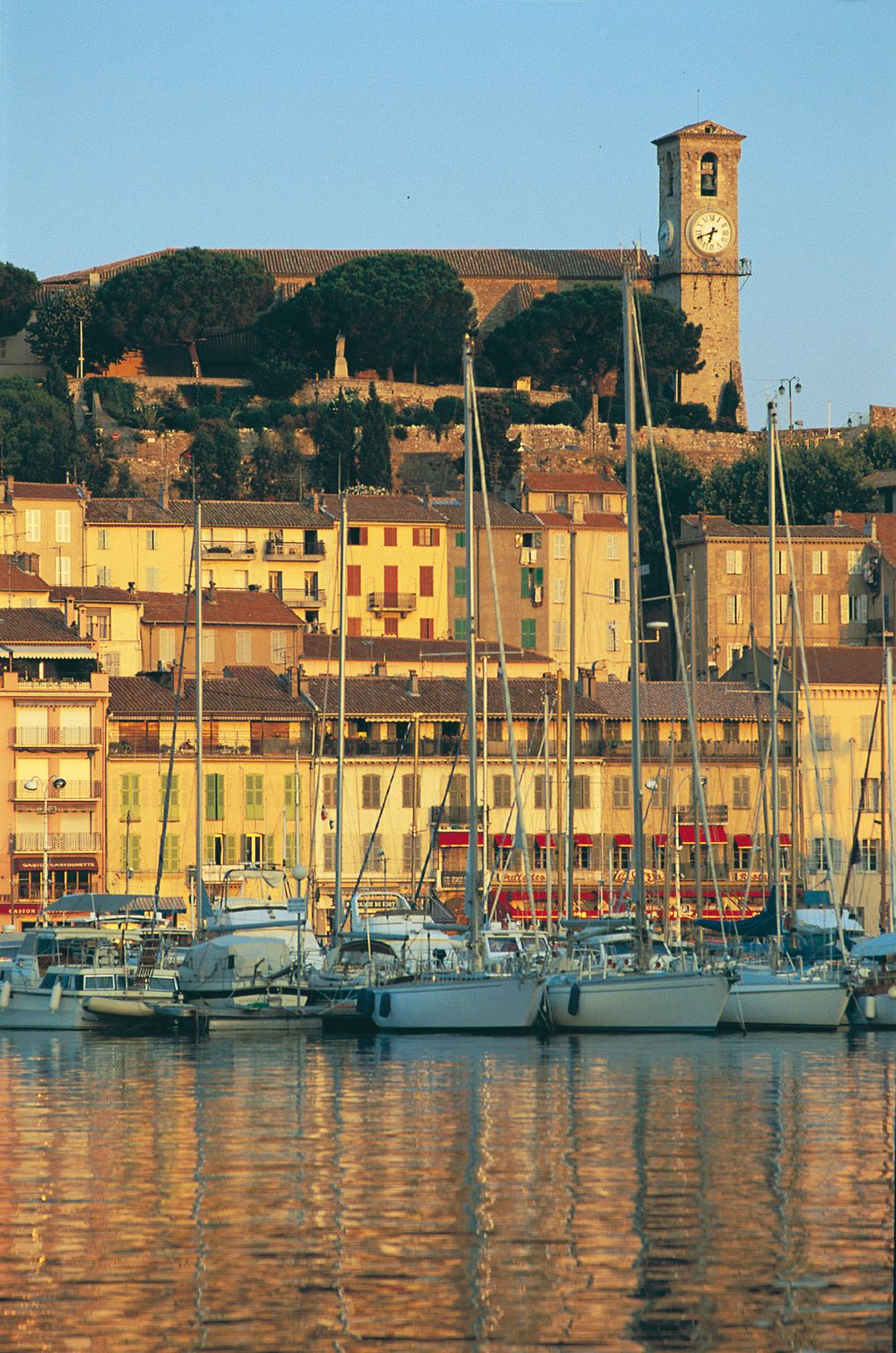 ニース+エズ+ヴィルフランシュ・シュル・メール ワンデーツアー【プライベート専用】