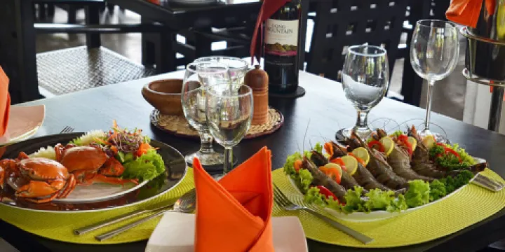 Amal Villa Restaurant & Bar