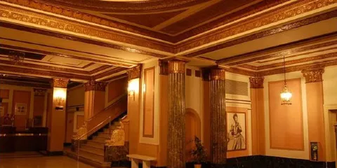 紐瓦克交響樂大廳