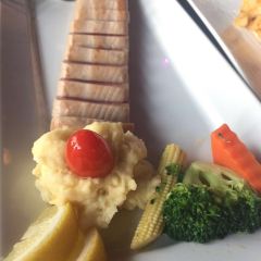 Lae Lay Grill User Photo