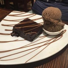 Max Brenner - Surfers Paradise User Photo
