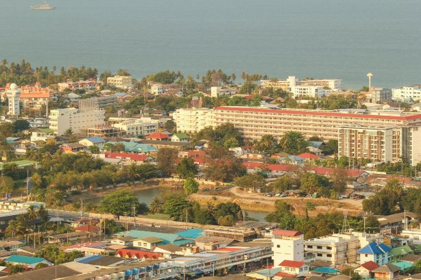 Khao Hin Lek Fai
