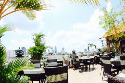 The View Rooftop Bar & Eatery