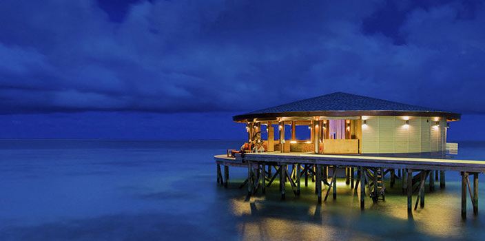 Viu Bar , Centara Ras Fushi Resort & Spa Maldives