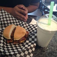 Holy Chuck Burgers張用戶圖片