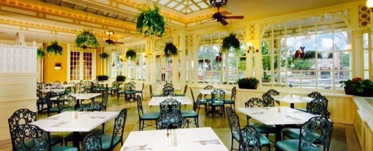 Tony's Town Square Restaurant