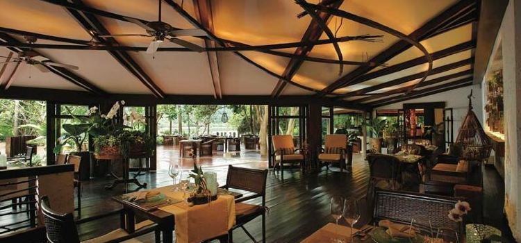 Raya Dining