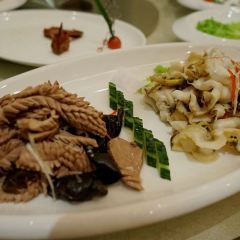鸿宴饭庄(南湖店) User Photo