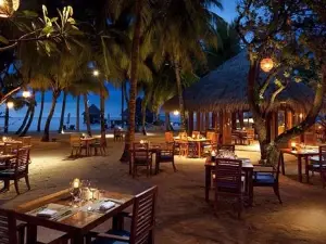 Atoll Market Restaurant