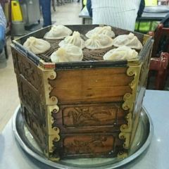 Xi an Jiasan Stuffed With Juicy Pork Baoziguan 여행 사진