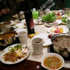 荣味斋涮烤自助广场(六盘山路店) User Photo