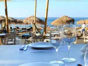 Almira Beach Bar and Restaurant