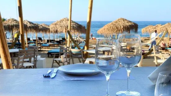 Almira Beach Bar and Restaurant