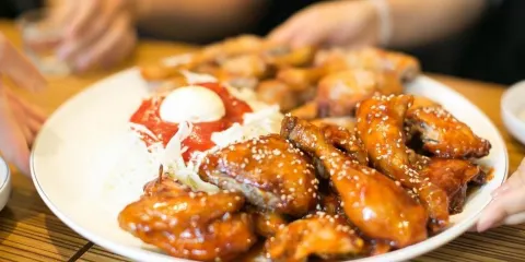 TWOTWO炸雞（明洞2號店）