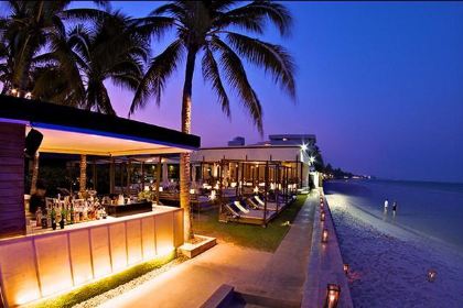 Oceanside beach club & restaurant