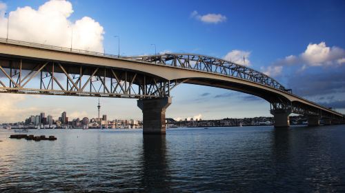 Auckland Harbour Bridge