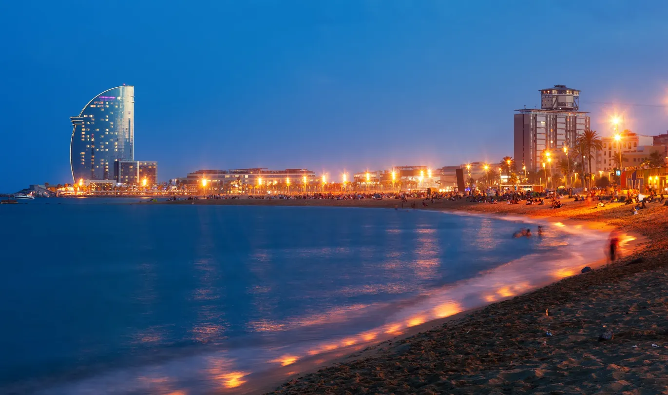 4_Barceloneta Beach