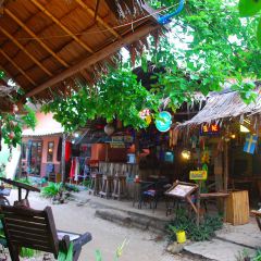 Oasis Bar & Restaurant User Photo
